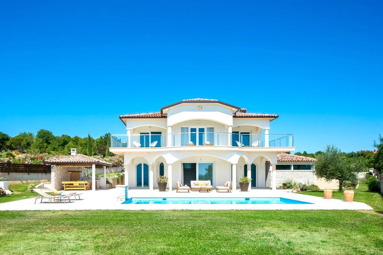 Luxury Panorama Vila With Amazing Seaview In Gondolici 7 Km From Rabac ラビン エクステリア 写真