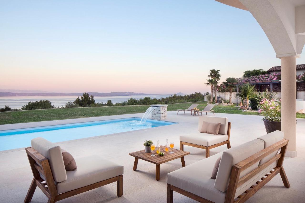 Luxury Panorama Vila With Amazing Seaview In Gondolici 7 Km From Rabac ラビン エクステリア 写真