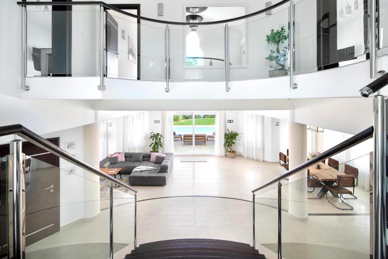 Luxury Panorama Vila With Amazing Seaview In Gondolici 7 Km From Rabac ラビン エクステリア 写真